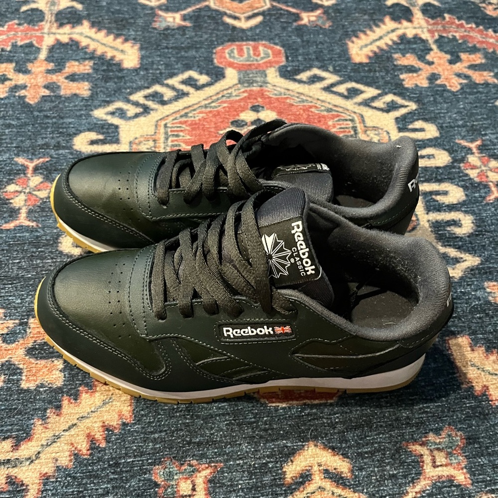 Reebok classic leathers with gum bottom